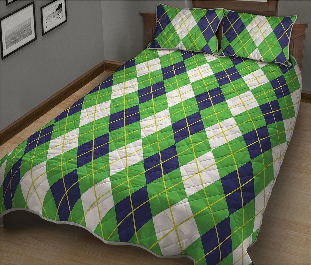 White Green And Navy Argyle Print Quilt Bed Set