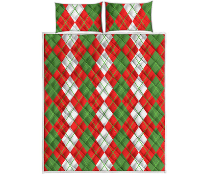 White Green And Red Argyle Pattern Print Quilt Bed Set