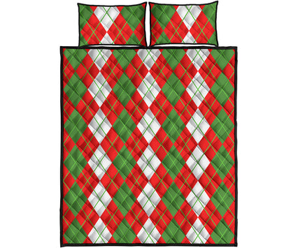 White Green And Red Argyle Pattern Print Quilt Bed Set