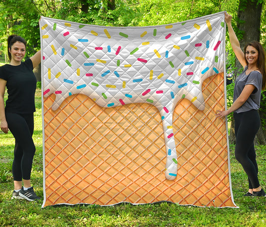 White Ice Cream Melted Print Quilt