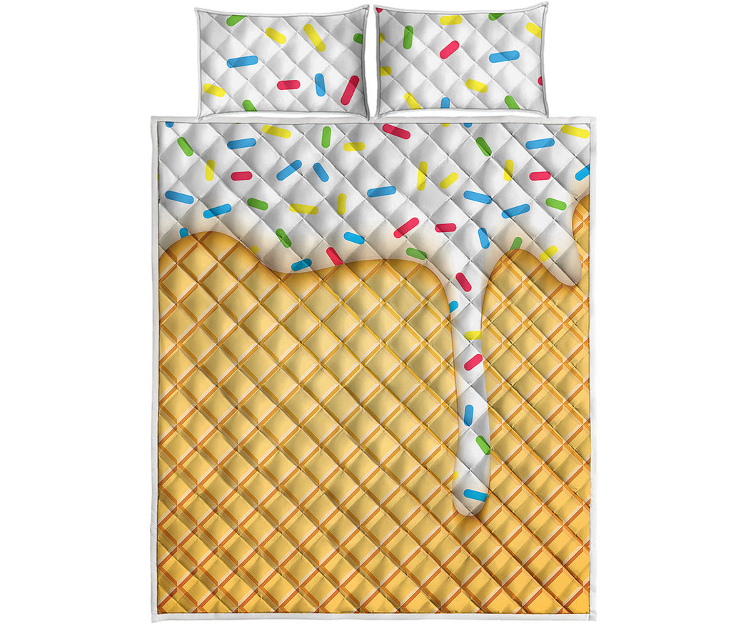 White Ice Cream Melted Print Quilt Bed Set