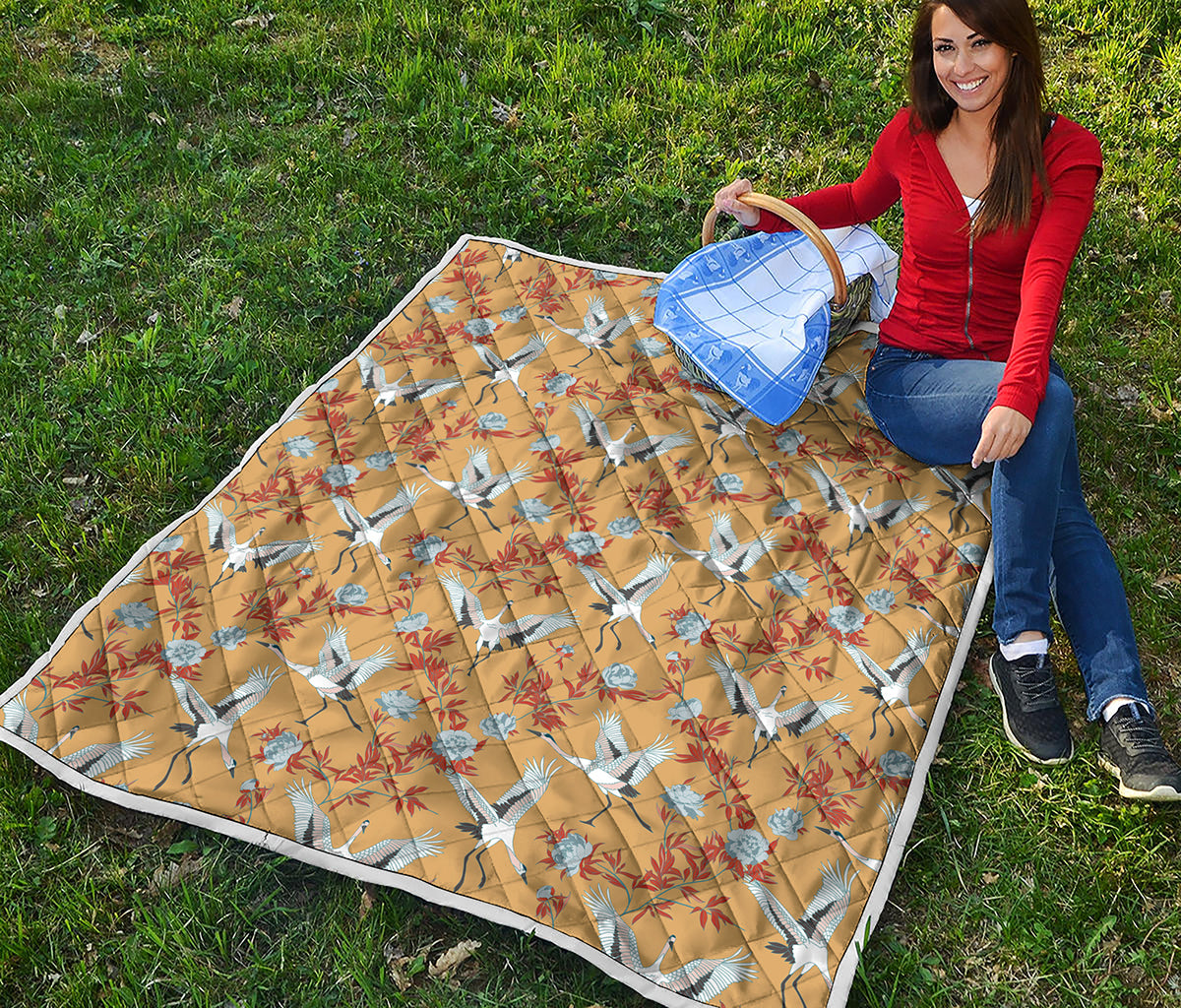 White Japanese Cranes Pattern Print Quilt
