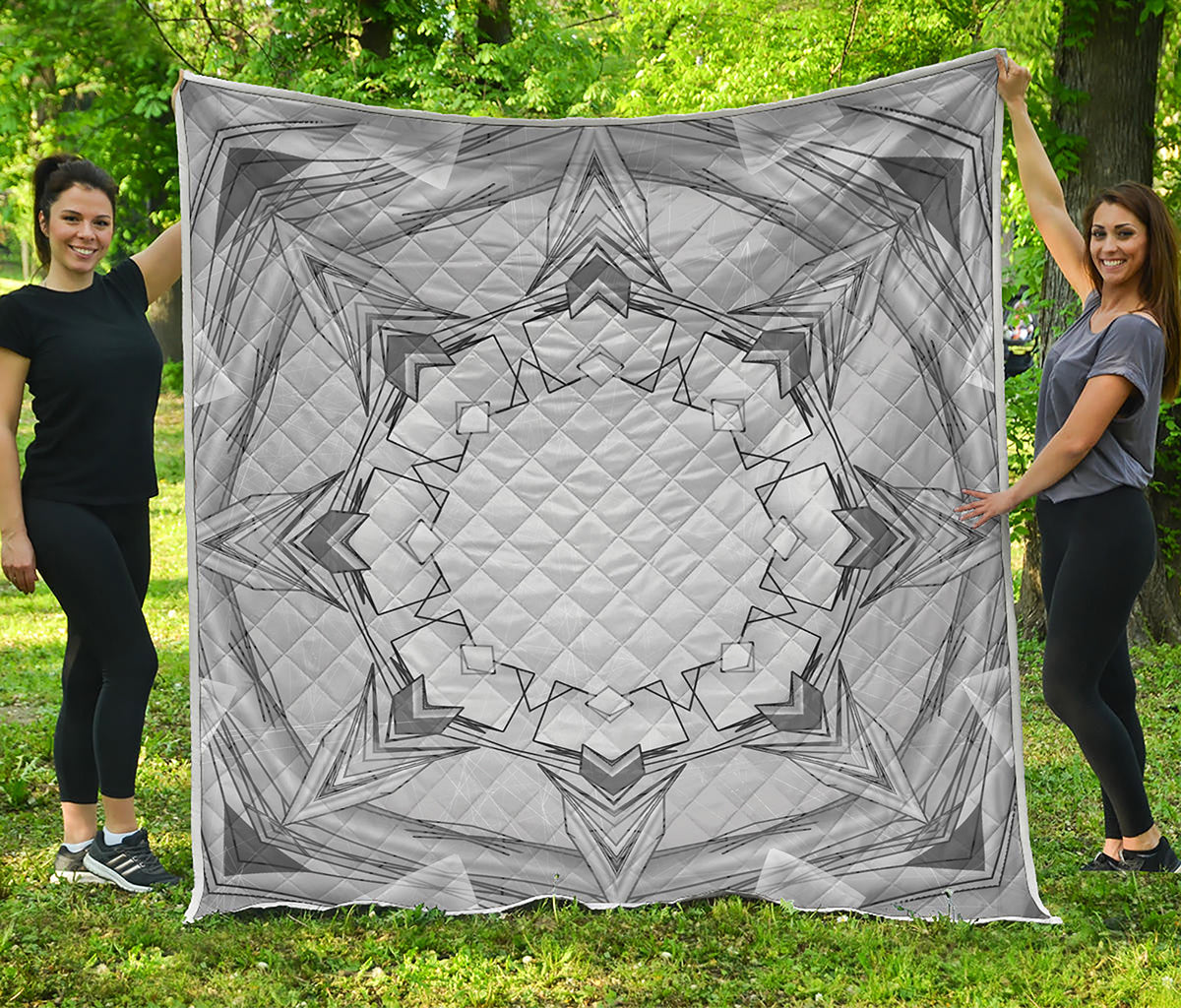 White Kaleidoscope Print Quilt