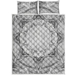 White Kaleidoscope Print Quilt Bed Set