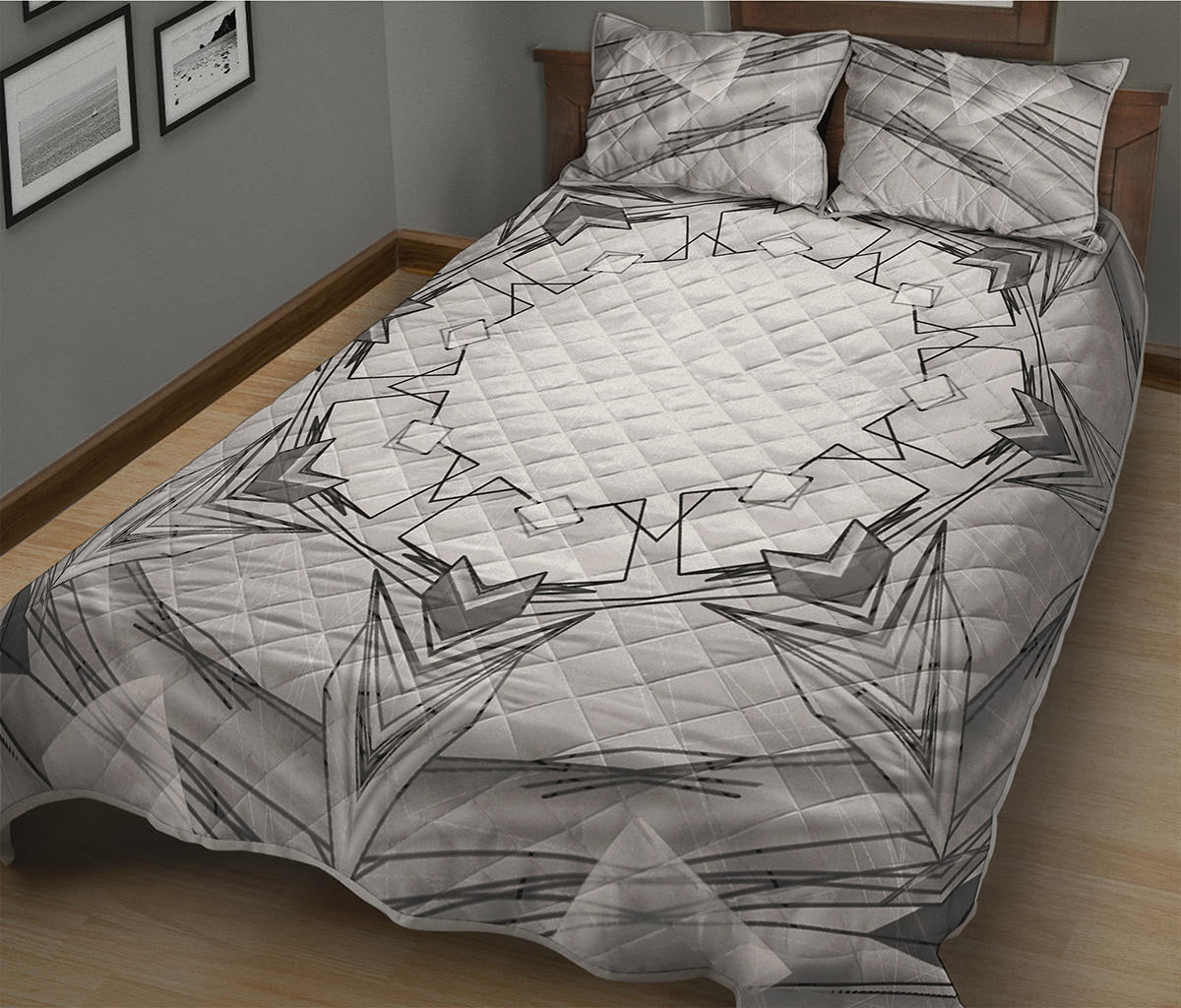 White Kaleidoscope Print Quilt Bed Set