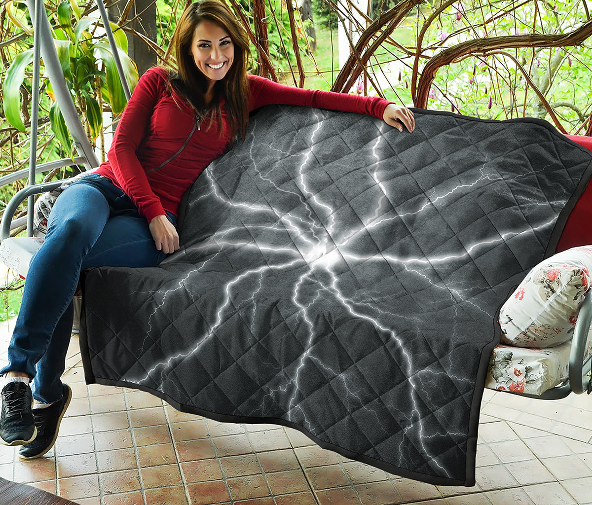 White Lightning Print Quilt