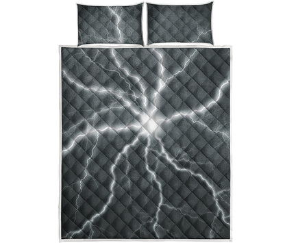 White Lightning Print Quilt Bed Set