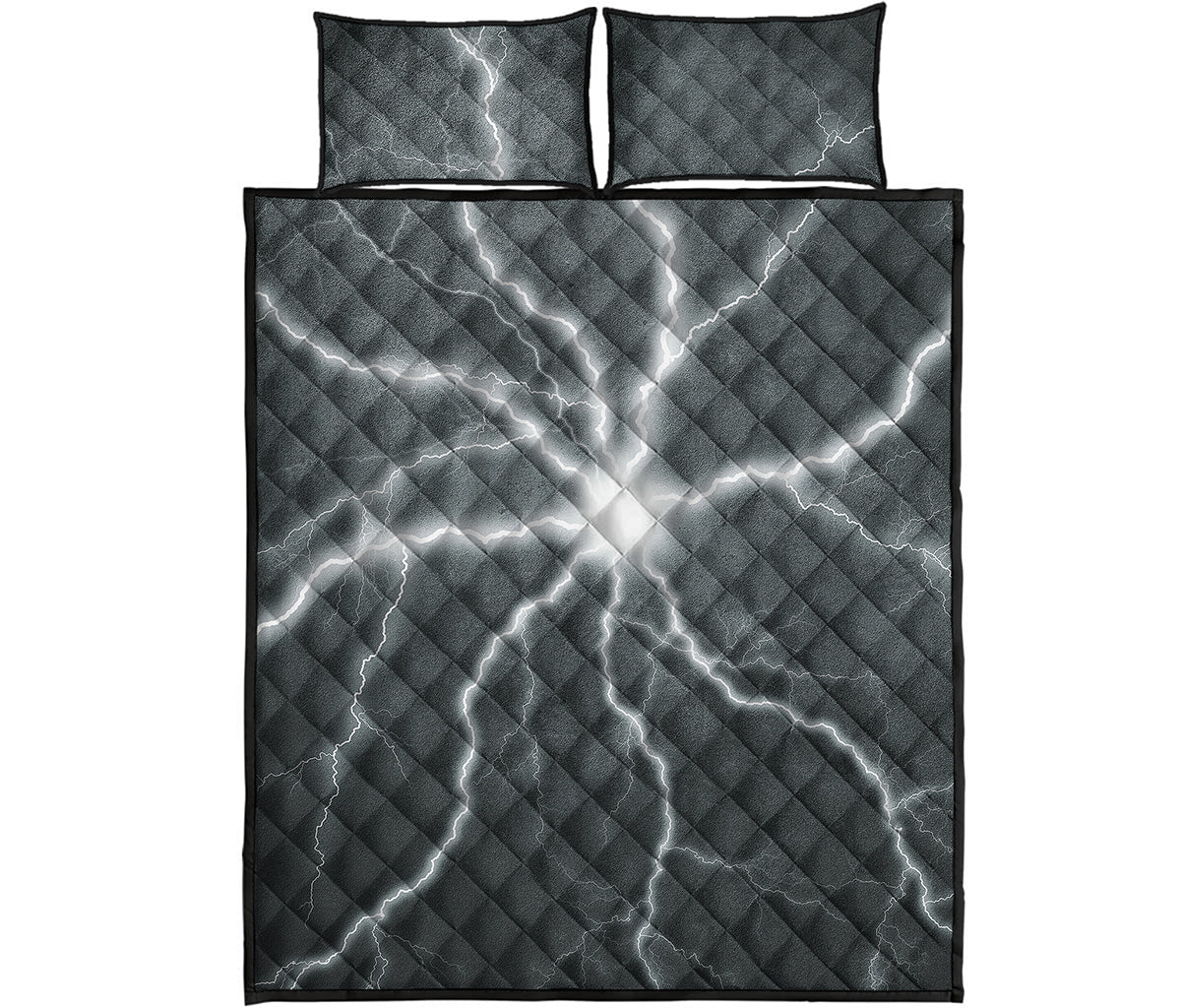 White Lightning Print Quilt Bed Set