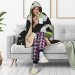 White Lily Print Hooded Blanket