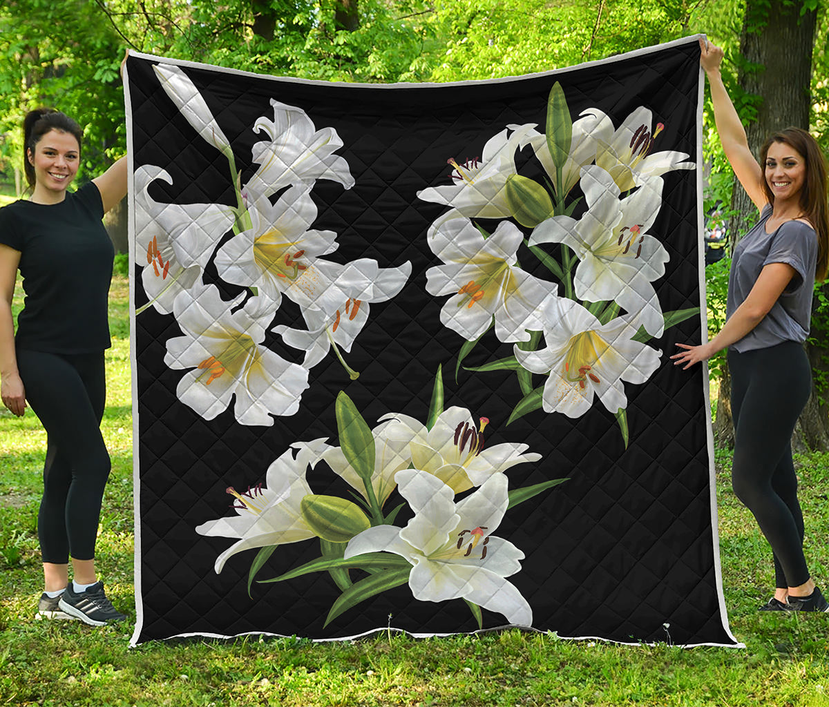 White Lily Print Quilt