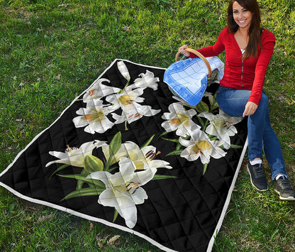 White Lily Print Quilt
