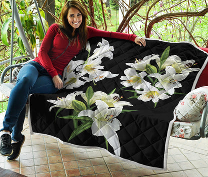 White Lily Print Quilt