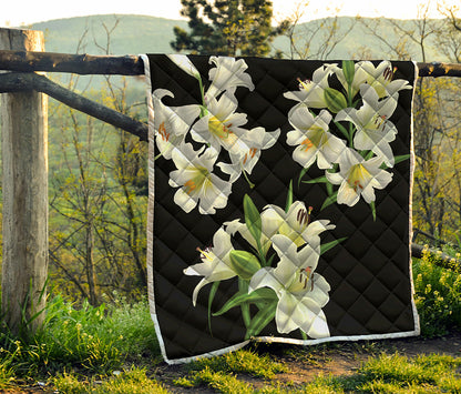 White Lily Print Quilt