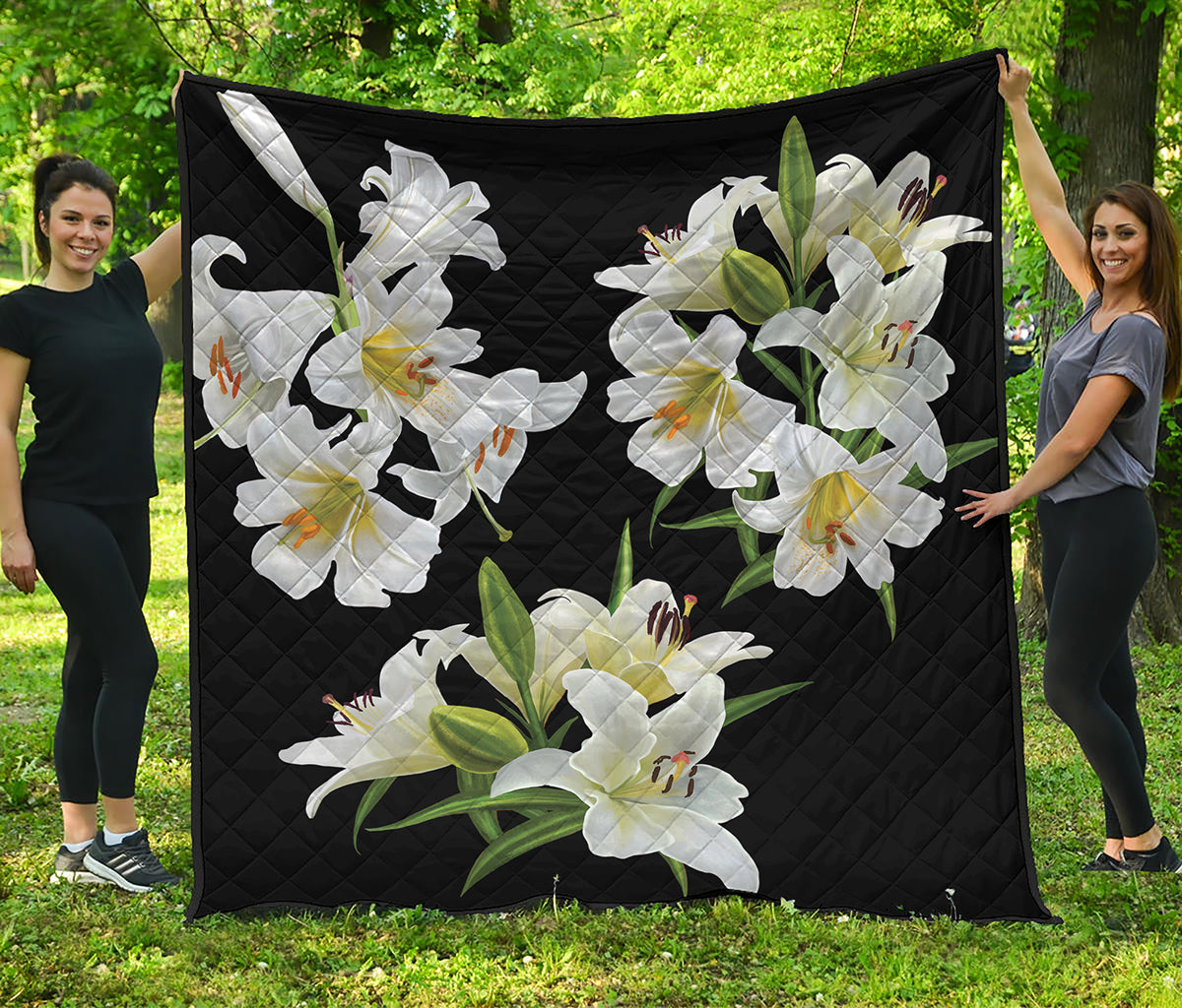 White Lily Print Quilt