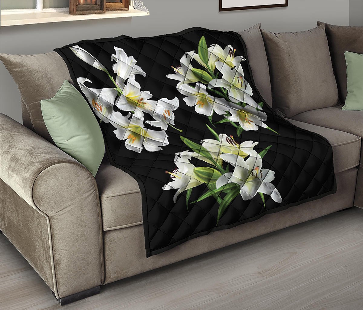 White Lily Print Quilt