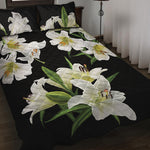 White Lily Print Quilt Bed Set