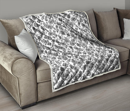 White Paisley Bandana Pattern Print Quilt