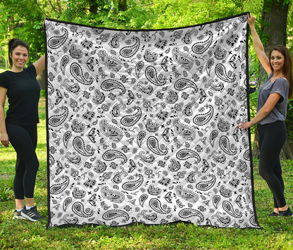 White Paisley Bandana Pattern Print Quilt