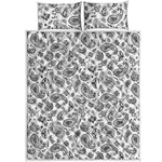 White Paisley Bandana Pattern Print Quilt Bed Set