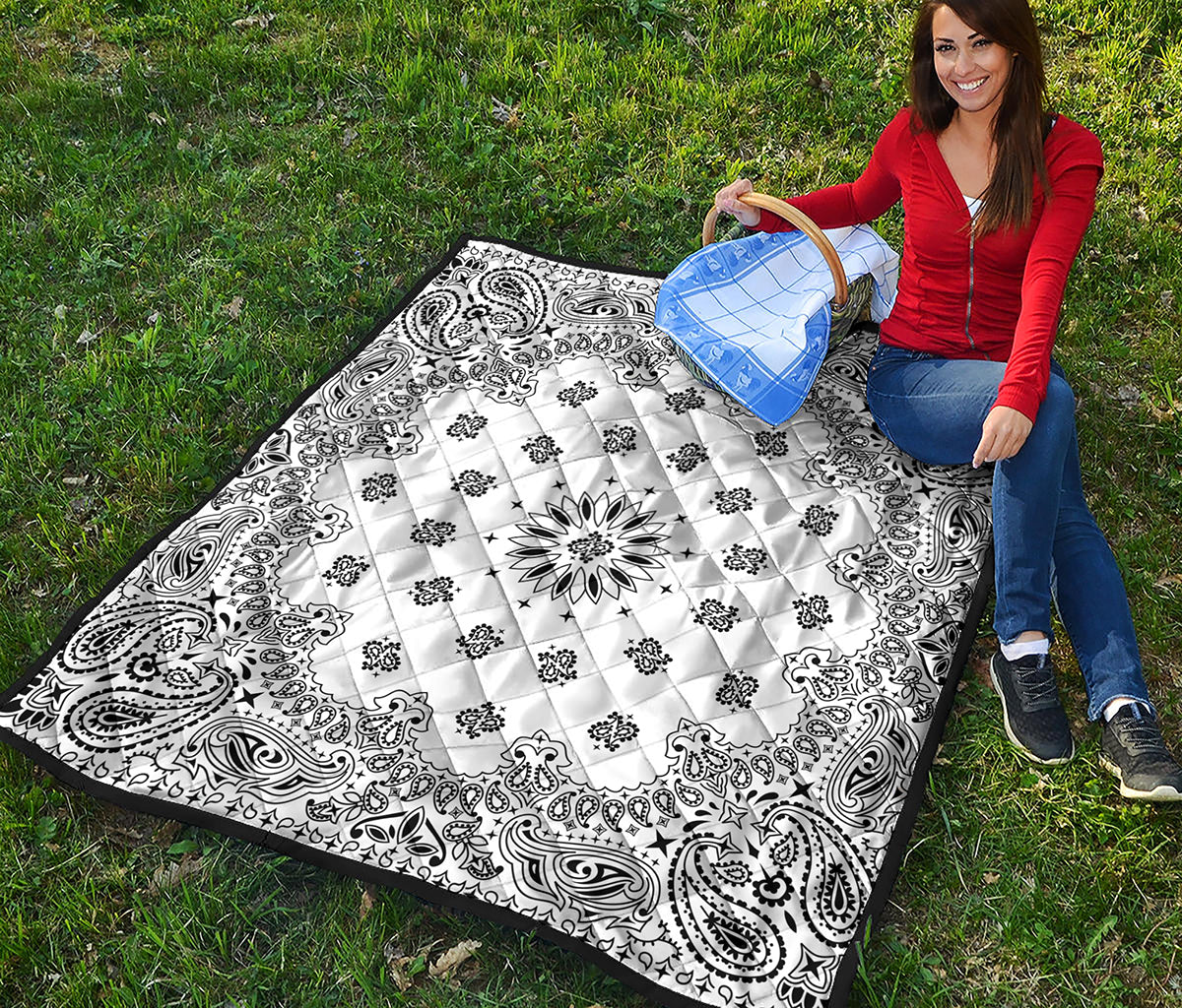 White Paisley Bandana Print Quilt