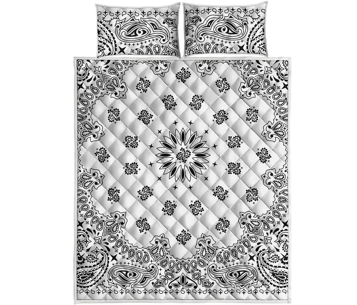 White Paisley Bandana Print Quilt Bed Set