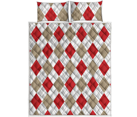 White Red And Beige Argyle Pattern Print Quilt Bed Set