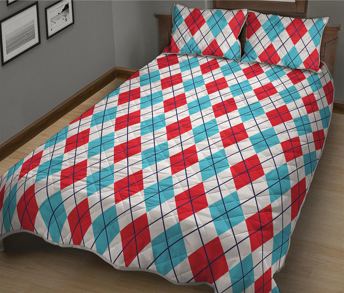 White Red And Blue Argyle Pattern Print Quilt Bed Set