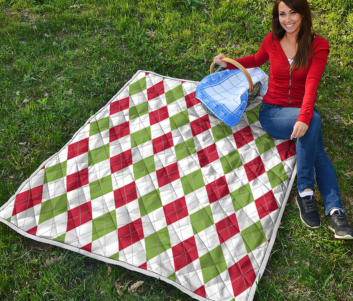 White Red And Green Argyle Pattern Print Quilt