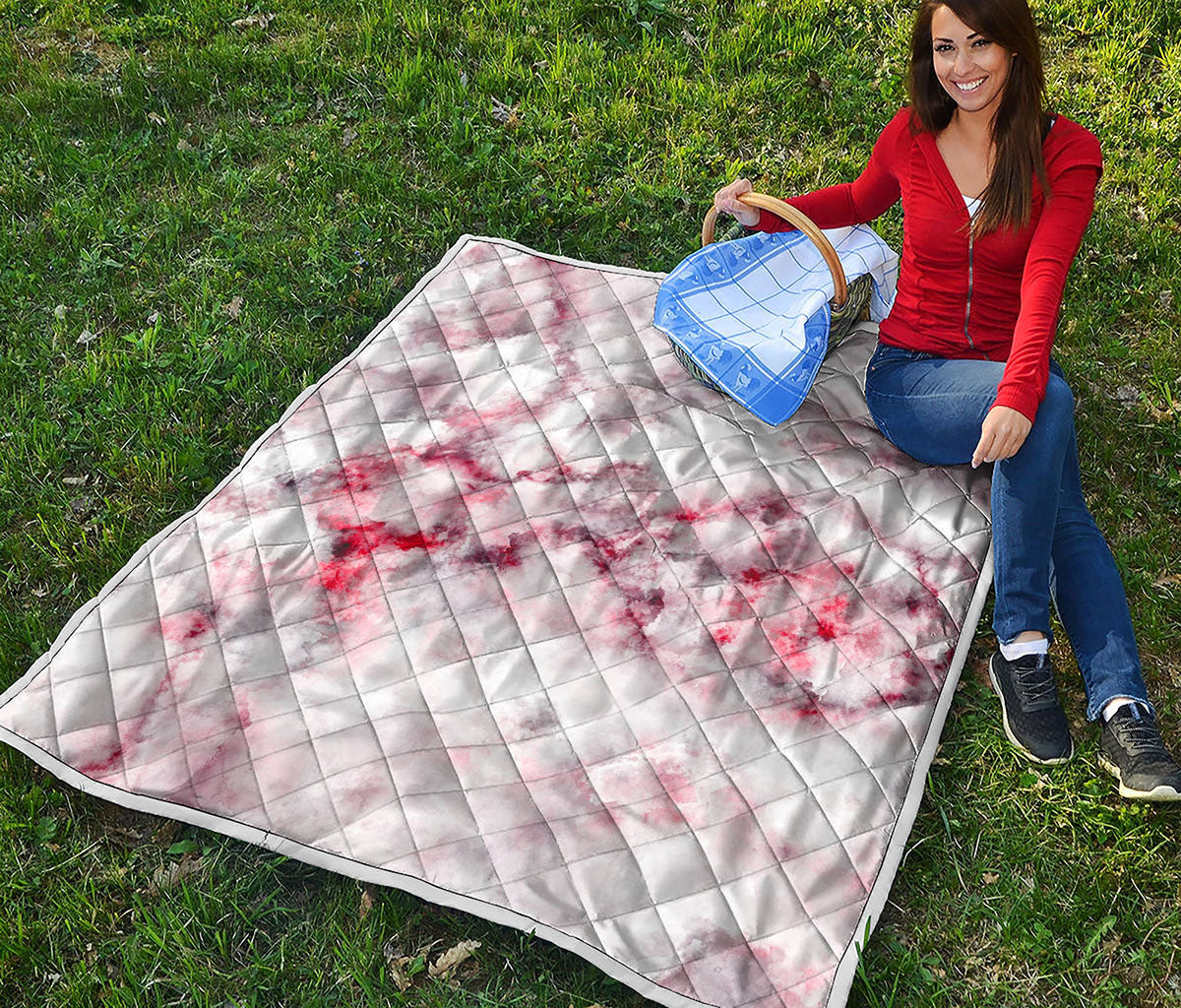 White Ruby Marble Print Quilt