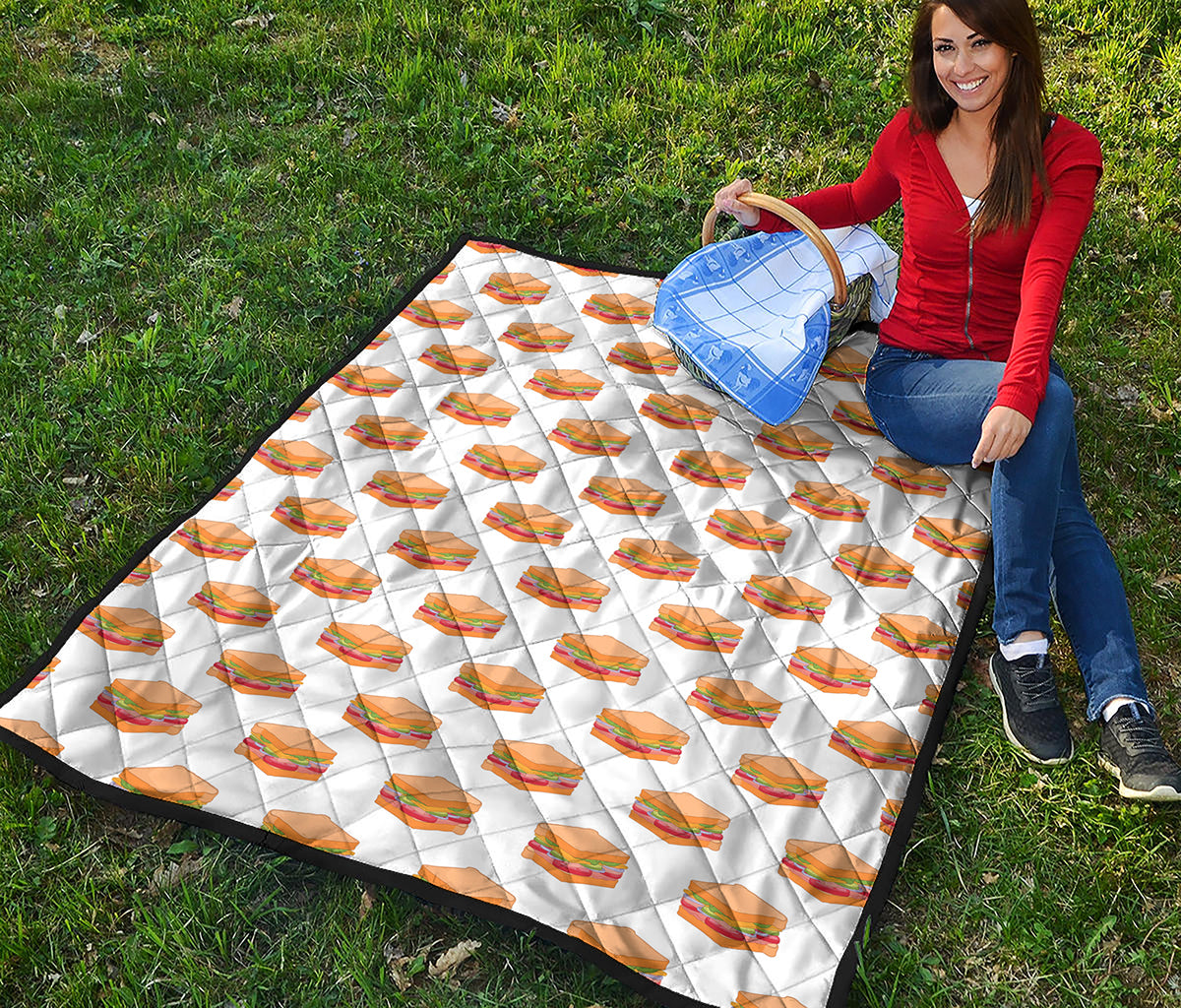 White Sandwiches Pattern Print Quilt