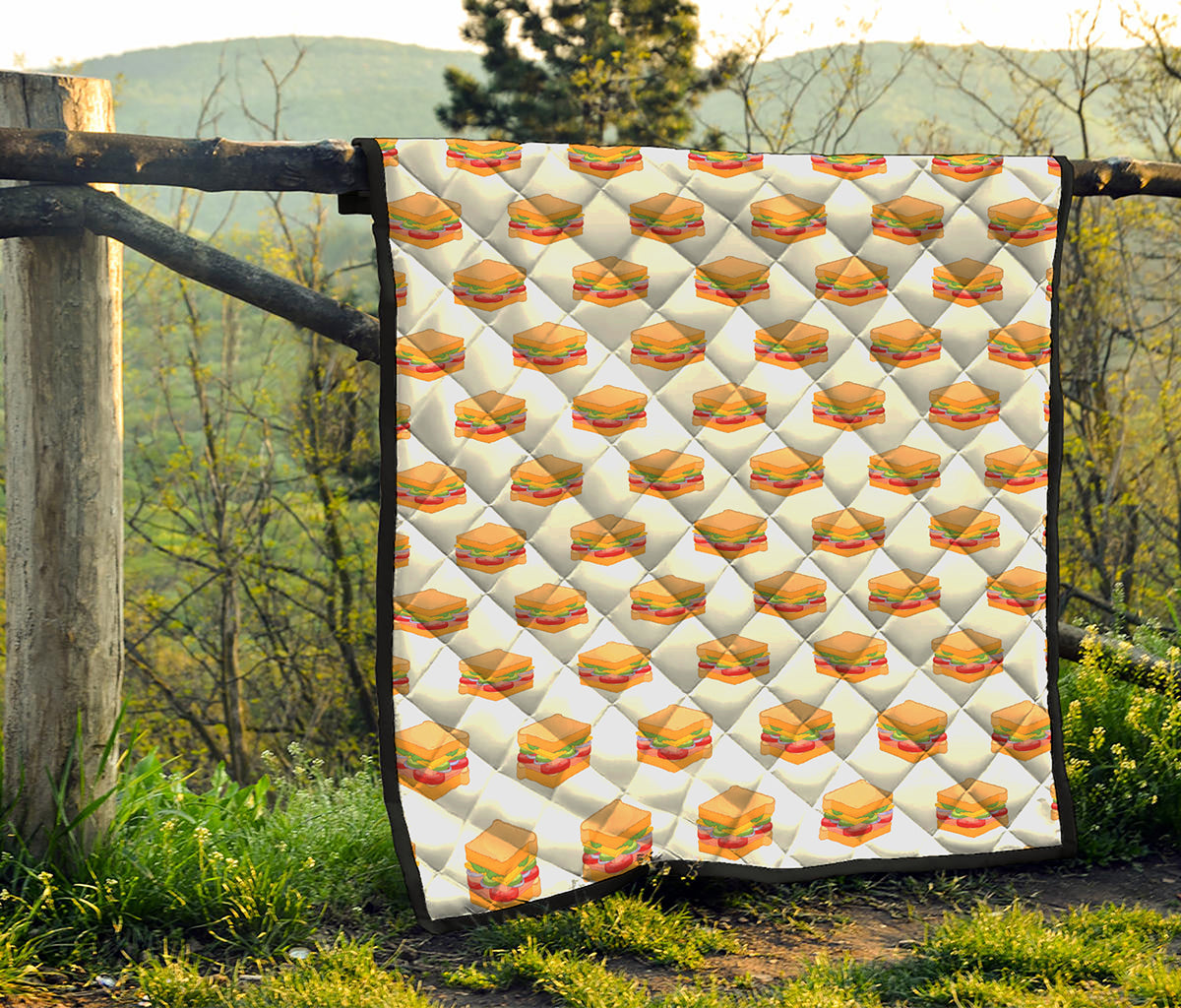 White Sandwiches Pattern Print Quilt