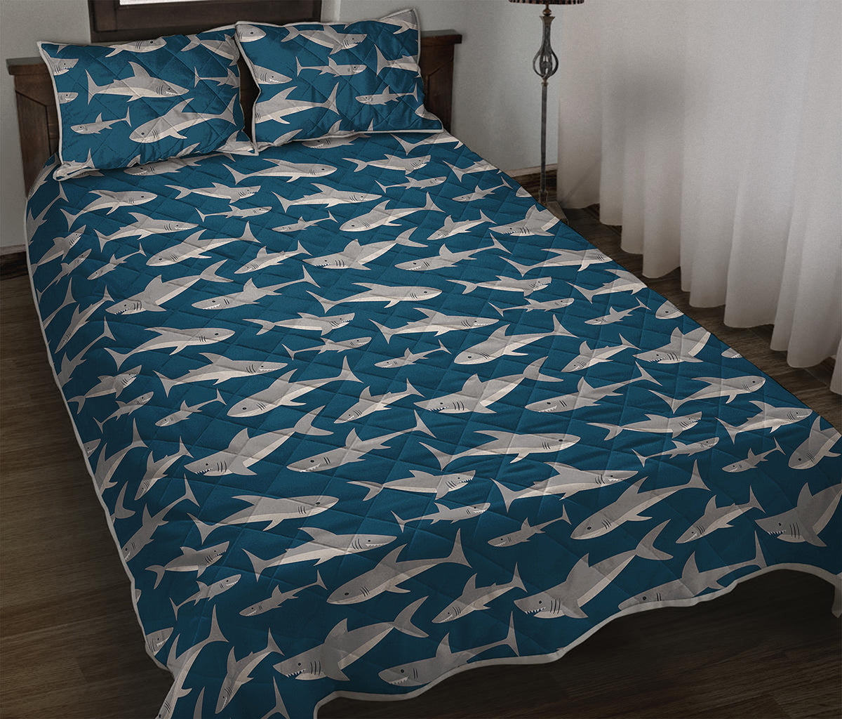 White Shark Pattern Print Quilt Bed Set