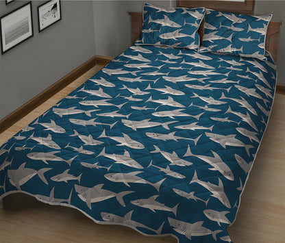White Shark Pattern Print Quilt Bed Set