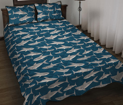 White Shark Pattern Print Quilt Bed Set