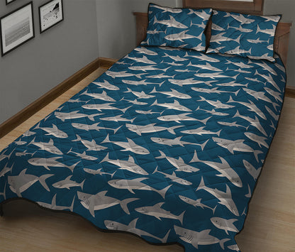 White Shark Pattern Print Quilt Bed Set