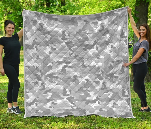 White Snow Camouflage Print Quilt