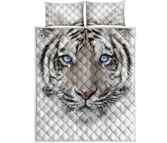 White Tiger Portrait Print Quilt Bed Set