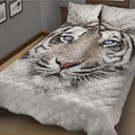 White Tiger Portrait Print Quilt Bed Set