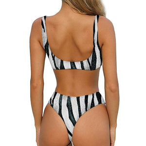 White Tiger Stripe Pattern Print Front Bow Tie Bikini