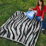 White Tiger Stripe Pattern Print Quilt
