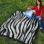 White Tiger Stripe Pattern Print Quilt