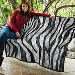 White Tiger Stripe Pattern Print Quilt