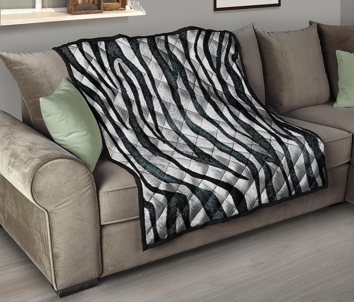 White Tiger Stripe Pattern Print Quilt