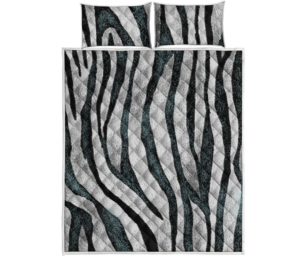 White Tiger Stripe Pattern Print Quilt Bed Set