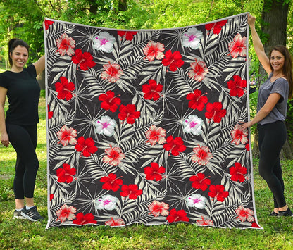 White Tropical Hibiscus Pattern Print Quilt
