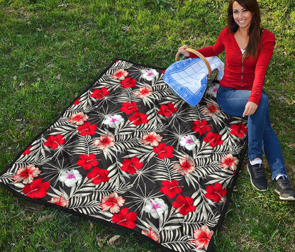 White Tropical Hibiscus Pattern Print Quilt