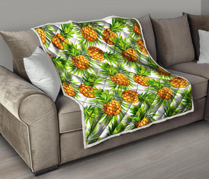 White Tropical Pineapple Pattern Print Quilt