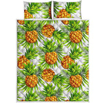 White Tropical Pineapple Pattern Print Quilt Bed Set