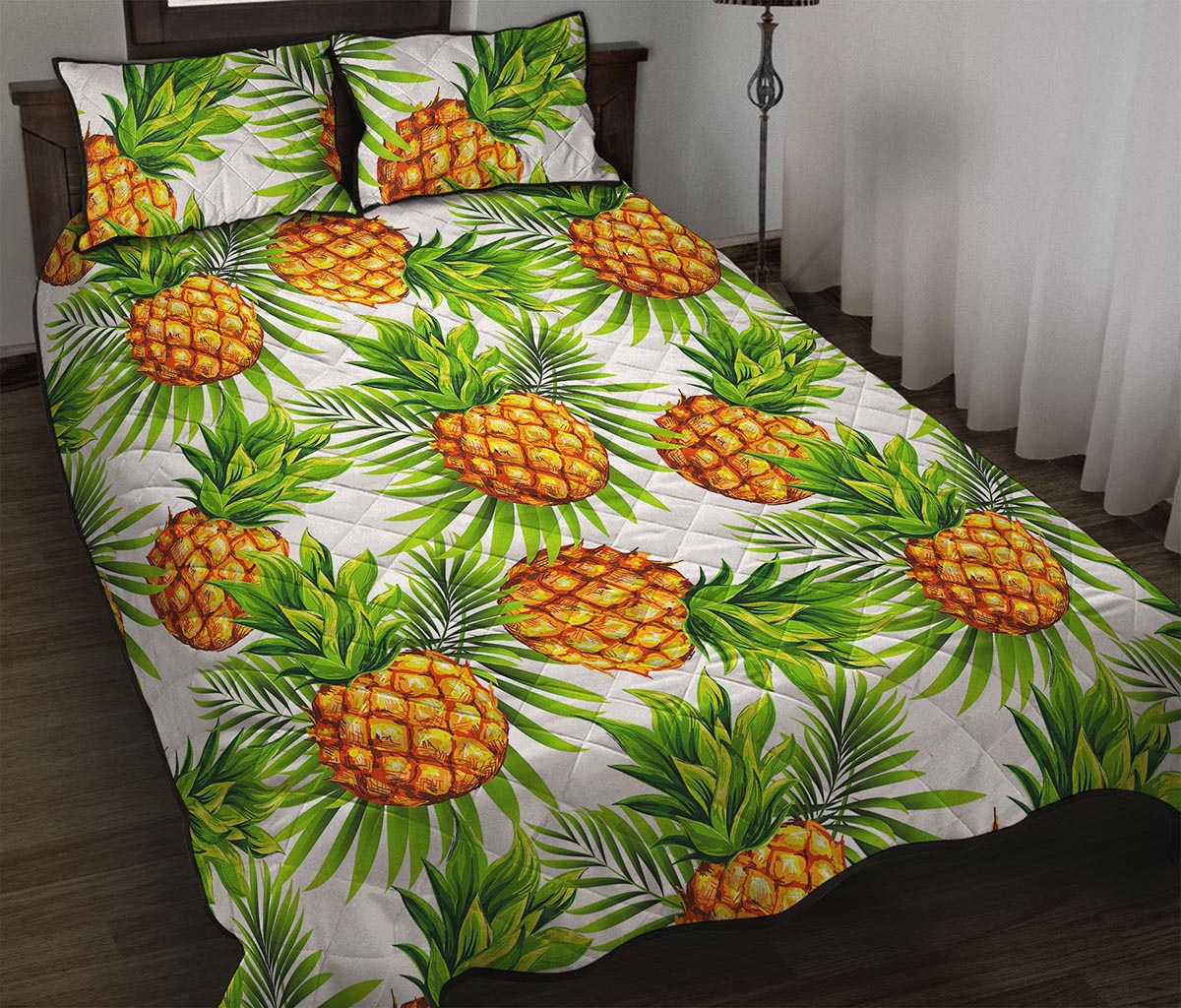 White Tropical Pineapple Pattern Print Quilt Bed Set