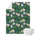 White Tulip Pattern Print Blanket